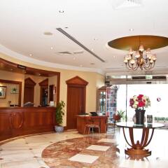 Отель Regal Plaza Hotel ОАЭ, Дубай - 2 отзыва об отеле, цены и фото номеров - забронировать отель Regal Plaza Hotel онлайн интерьер отеля