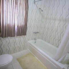 Отель Belaire Vacation Home ванная фото 2