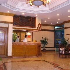 Отель Citadel Inn Makati Филиппины, Макати - отзывы, цены и фото номеров - забронировать отель Citadel Inn Makati онлайн интерьер отеля фото 2