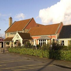 Отель Premier Inn Haydock парковка