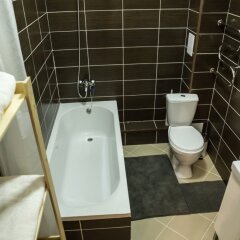 Tri Kota Hotel ванная
