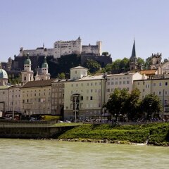 Отель Ibis Salzburg Nord Зальцбург приотельная территория