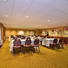 Отель BEST WESTERN PLUS Brookside Inn фото 2