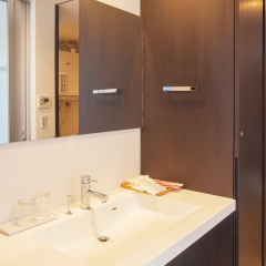 Отель Kariyushi Condominium Resort Onna Maeda Base Центр Окинавы ванная