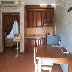 Отель Euro House Inn Airport в номере фото 2