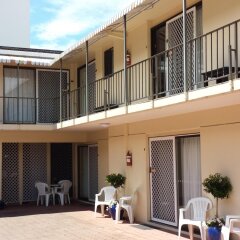 Отель Gold Coast Airport Accommodation - La Costa Motel