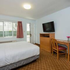 Отель Jerry's Motel комната для гостей фото 4