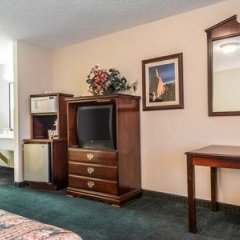 Econo Lodge Inn & Suites in Manitou Springs, United States of America from 113$, photos, reviews - zenhotels.com room amenities