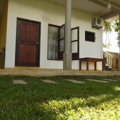 Traveller's Home Hotel фото 13