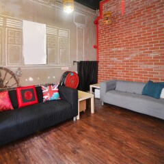 RedDoorz Hostel near Chinatown MRT Сингапур комната для гостей фото 5