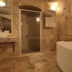 Grand Cave Suites Турция, Гёреме - 2 отзыва об отеле, цены и фото номеров - забронировать отель Grand Cave Suites онлайн ванная