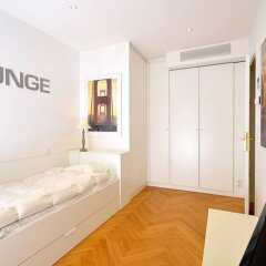Отель Vienna Residence High-class Luxury Apartment for up to 6 Happy Guests Австрия, Вена - отзывы, цены и фото номеров - забронировать отель Vienna Residence High-class Luxury Apartment for up to 6 Happy Guests онлайн комната для гостей фото 5