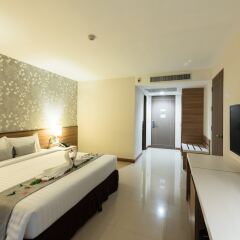 Srivaree Pavilion Hotel And Training Center Bang Phli - 