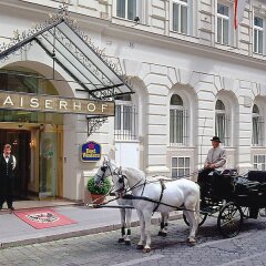 Hotel Kaiserhof Wien городской автобус