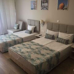 Hotel Helios Балчик комната для гостей