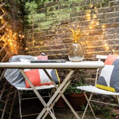 Отель The Kensington Grove - Stylish 2bdr Flat With Private Patio Лондон фото 5