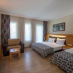 Отель Crystal Flora Beach Resort – All Inclusive комната для гостей фото 4