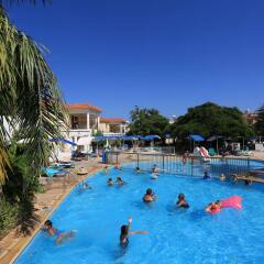 Jacaranda Hotel Apartments детские мероприятия фото 2