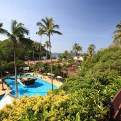 Отель All Seasons Naiharn Phuket балкон