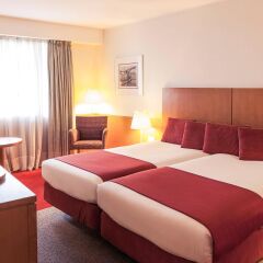 Отель Mercure Porto Gaia Вила-Нова-ди-Гая комната для гостей фото 3