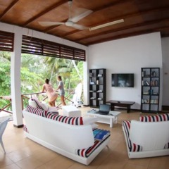Отель Thulusdhoo Surf Camp Остров Гасфинолу спа