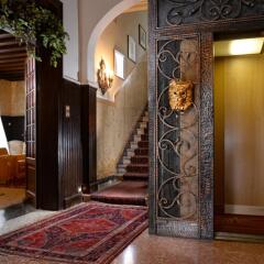 Отель La Meridiana интерьер отеля фото 2