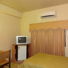 Hotel Al Harmain Tower in Karachi, Pakistan from 90$, photos, reviews - zenhotels.com room amenities