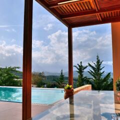 Отель Youktas Villas бассейн