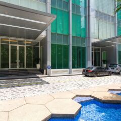 Отель Soho Suites KLCC Apartment Малайзия, Куала-Лумпур - отзывы, цены и фото номеров - забронировать отель Soho Suites KLCC Apartment онлайн бассейн фото 3
