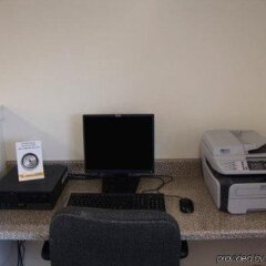 Отель Travelodge Columbus США, Колумбус - отзывы, цены и фото номеров - забронировать отель Travelodge Columbus онлайн интерьер отеля