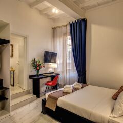 Отель Little Queen Pantheon Residence Италия, Рим - отзывы, цены и фото номеров - забронировать отель Little Queen Pantheon Residence онлайн сейф в номере