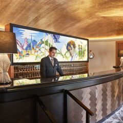 Отель Steigenberger Grandhotel Belvedere Швейцария, Давос - 1 отзыв об отеле, цены и фото номеров - забронировать отель Steigenberger Grandhotel Belvedere онлайн гостиничный бар