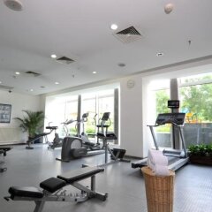 Отель Oak Chateau Beijing фитнесс-зал фото 4