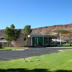 Отель Crowne Plaza Alice Springs Lasseters фото 8