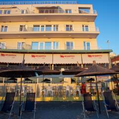 Aragosta Hotel & Restaurant бассейн фото 2