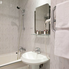 Maxima Irbis Hotel in Moscow, Russia from 33$, photos, reviews - zenhotels.com bathroom
