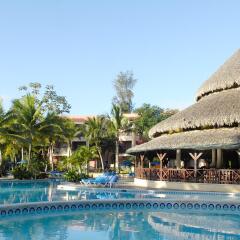 Отель Be Live Experience Hamaca Garden - All Inclusive бассейн