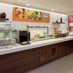 Отель Holiday Inn Express London - Dartford питание