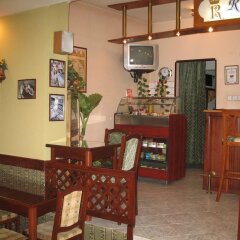 Отель Family Hotel Regina Болгария, Тырговиште - отзывы, цены и фото номеров - забронировать отель Family Hotel Regina онлайн гостиничный бар