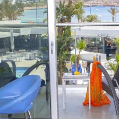 Отель Limanaki Beach Hotel Кипр, Айя-Напа - 1 отзыв об отеле, цены и фото номеров - забронировать отель Limanaki Beach Hotel онлайн гостиничный бар