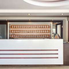 Berksoy Hotel Турция, Дикили - отзывы, цены и фото номеров - забронировать отель Berksoy Hotel онлайн интерьер отеля
