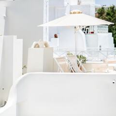 Отель Pantelia Suites