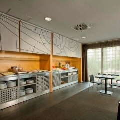 Отель Eurohotel Diagonal Port (ex Rafaelhoteles) гостиничный бар