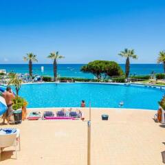 Апартаменты Oura View Beach Club Apartments бассейн фото 3