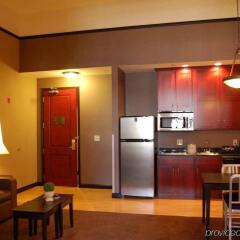 Отель Homewood Suites by Hilton Indianapolis Downtown в номере фото 2