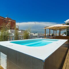 Отель HolaHotel del Carmen бассейн фото 7