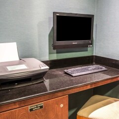 Отель Comfort Inn On the Ocean интерьер отеля