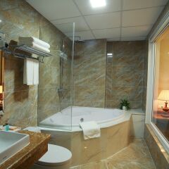 West Lake Home Hotel & Spa ванная