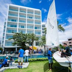 Worita Cove Hotel На Чом Тхиан бассейн