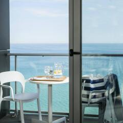 Отель Pierre & Vacances Blanes Playa Испания, Бланес - 2 отзыва об отеле, цены и фото номеров - забронировать отель Pierre & Vacances Blanes Playa онлайн балкон